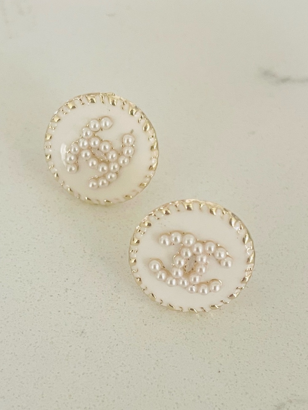 Luxury White/Gold/Faux Pearl Upcycled Vintage Button Earrings 18mm